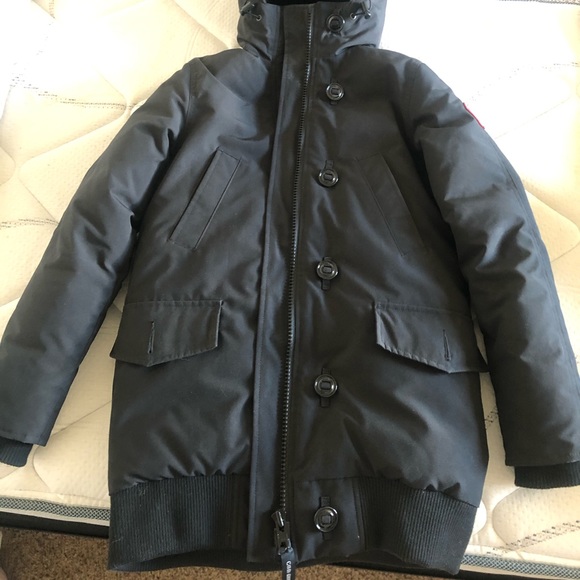 Canada Goose Jackets & Blazers - ❄️MUST SELL❄️ Canada Goose Women’s Coat